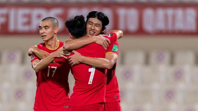 1633641804448013151.jpg China-PR-v-Vietnam-5---2022-Asian-Qualifiers.jpg